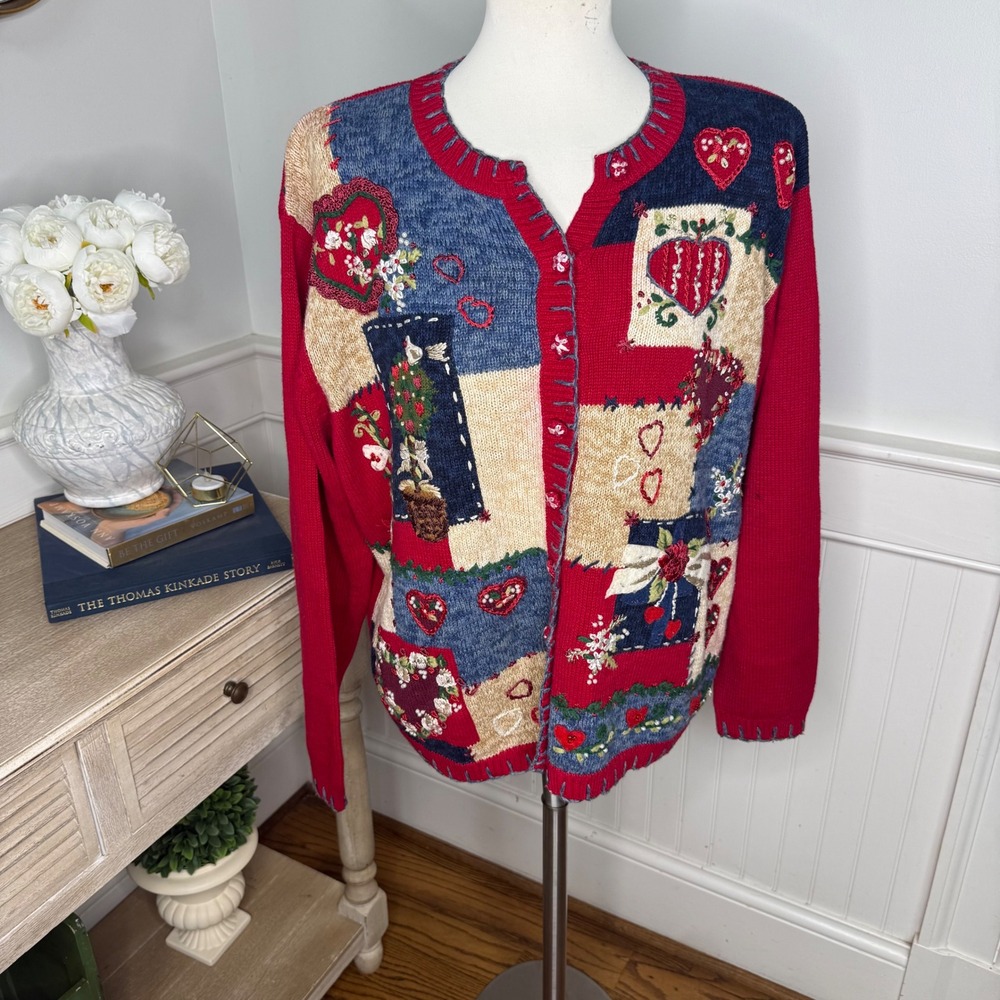 Heirloom Collectibles Vintage Patchwork Heart Floral Embroidered Cardigan Large